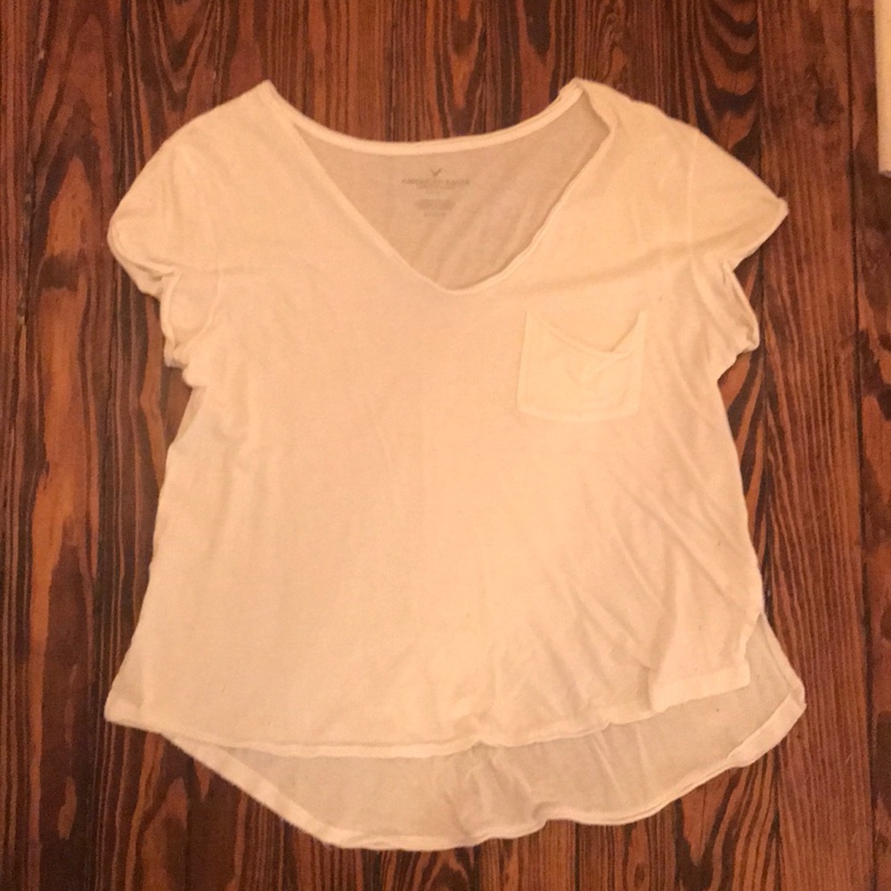 American eagle distressed white v neck